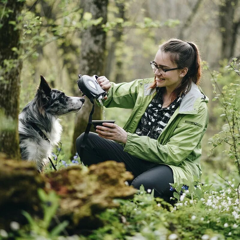 HydroGrip™ | 3-in-1 Hydratatietool voor Jouw Hond