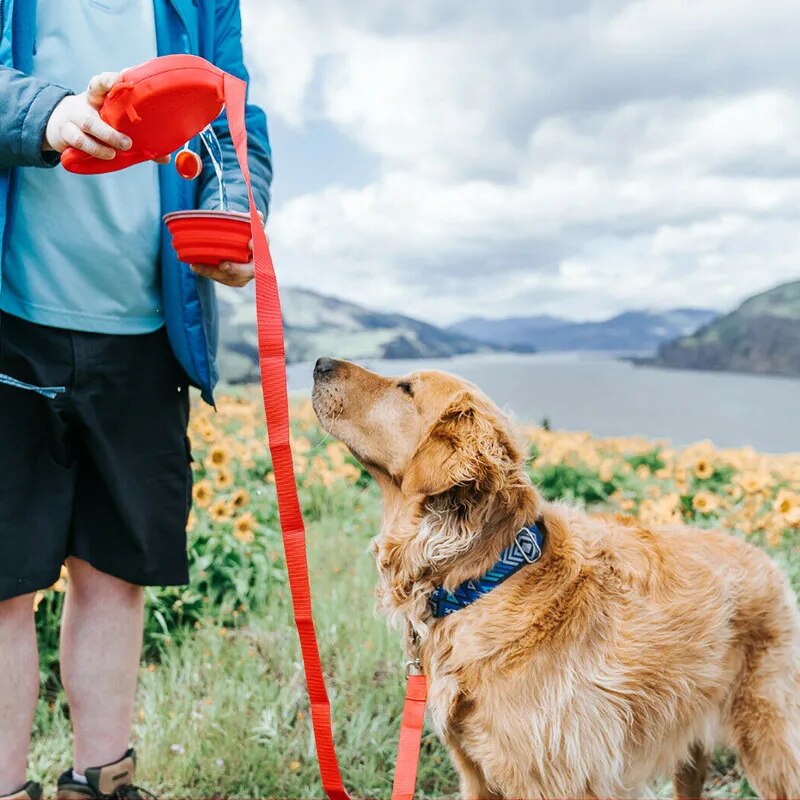 HydroGrip™ | 3-in-1 Hydratatietool voor Jouw Hond