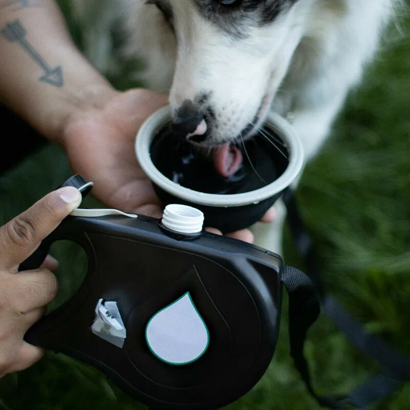 HydroGrip™ | 3-in-1 Hydratatietool voor Jouw Hond